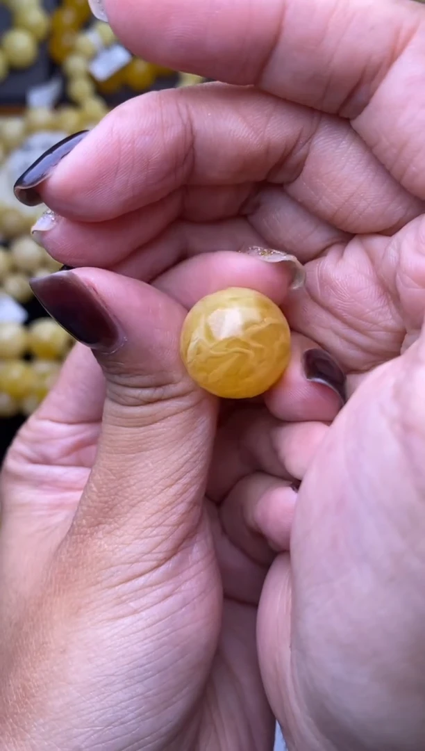 裸石琥珀未镶嵌 大小姐珠宝85