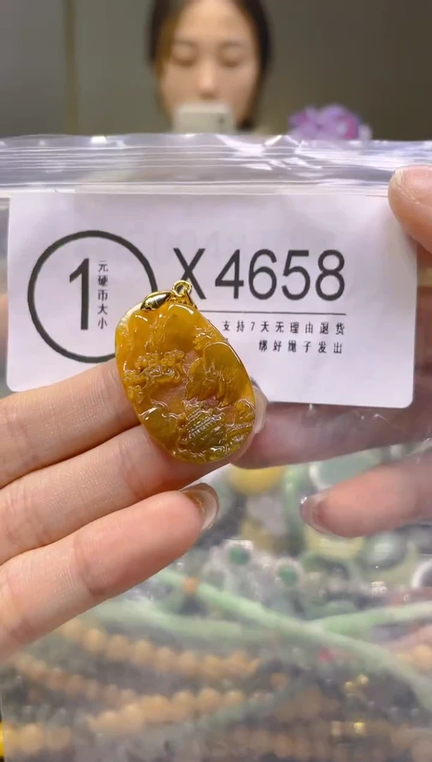 翡翠未镶嵌颈饰/X/翡翠A货，一件也是批发价