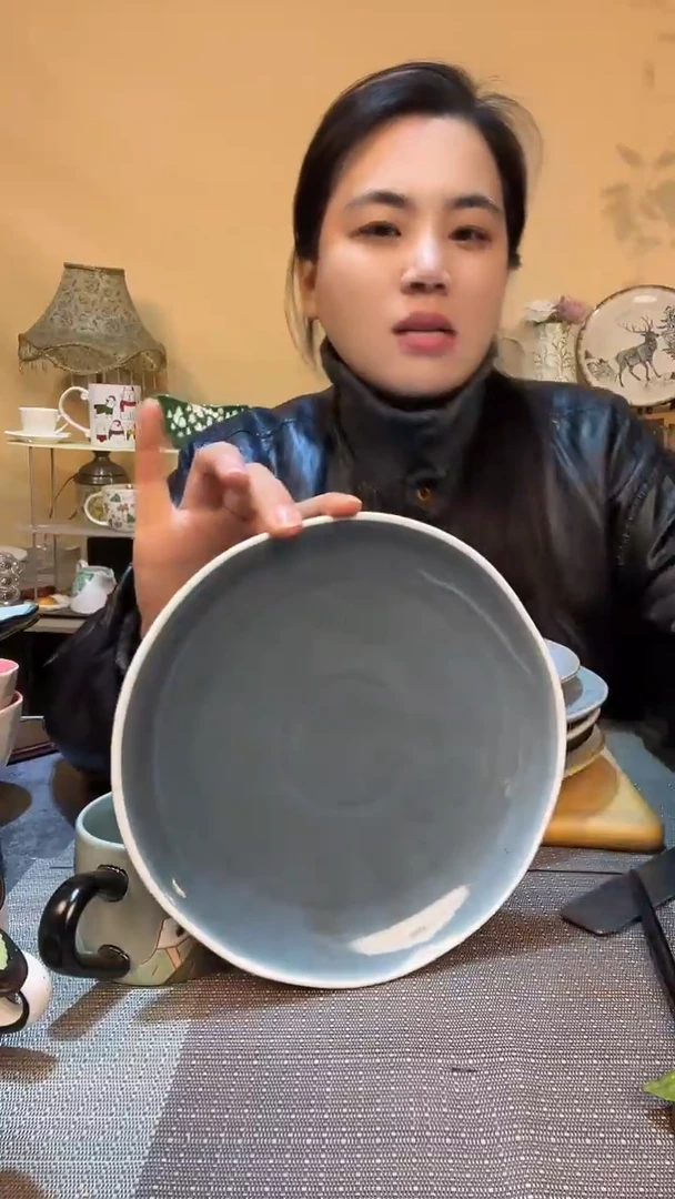 瓷片8英寸异形盘 微瑕介意勿拍