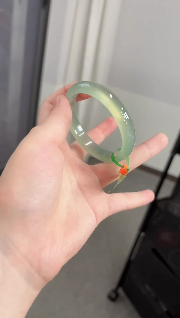 玛瑙/玉髓手镯未镶嵌56圈