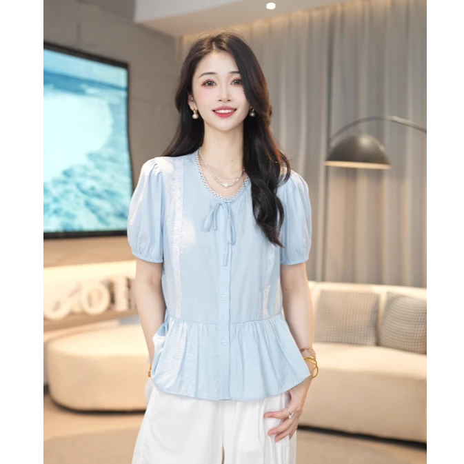 马克华菲女装夏季2025经典圆领拼接立体花边小衫 F52004A682 CC