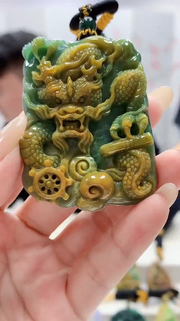 未镶嵌定制翡翠5060lr-毛货挂件9