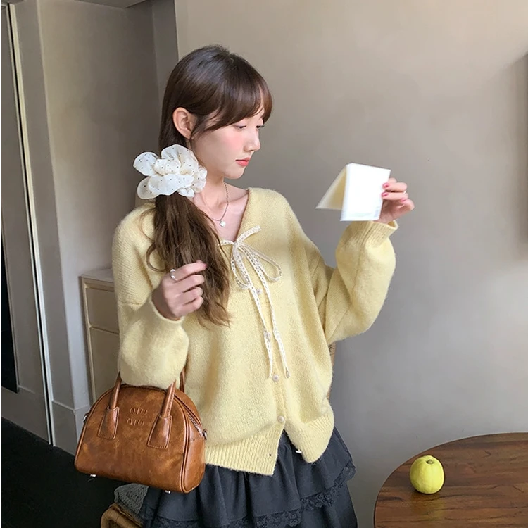 蕾丝系带领毛衣开衫外套女2025秋季新款软糯温柔气质休闲针织上衣