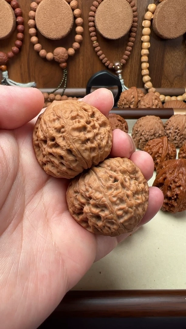 把件文玩核桃19W大团圆39X39，39.7g