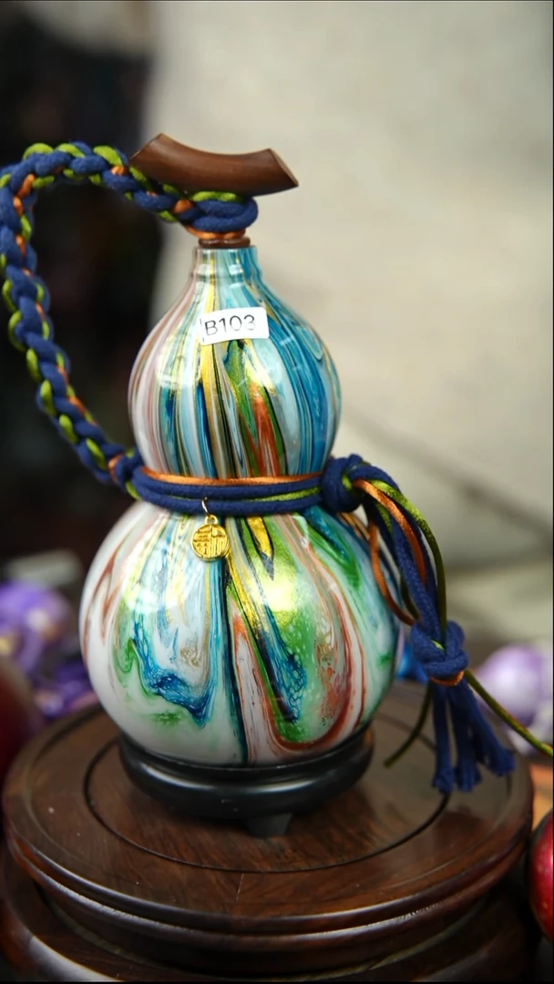 103号500ml左右非遗大漆酒葫芦