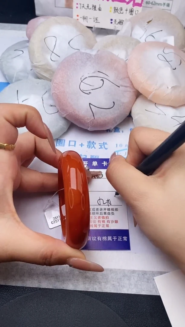 未镶嵌手镯石英质玉w113-HHB52+