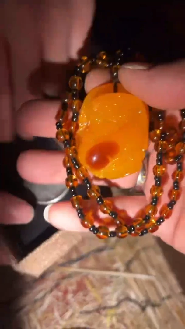 【闪购商品】蜜蜡颈饰未镶嵌闪购商品高端专用链接