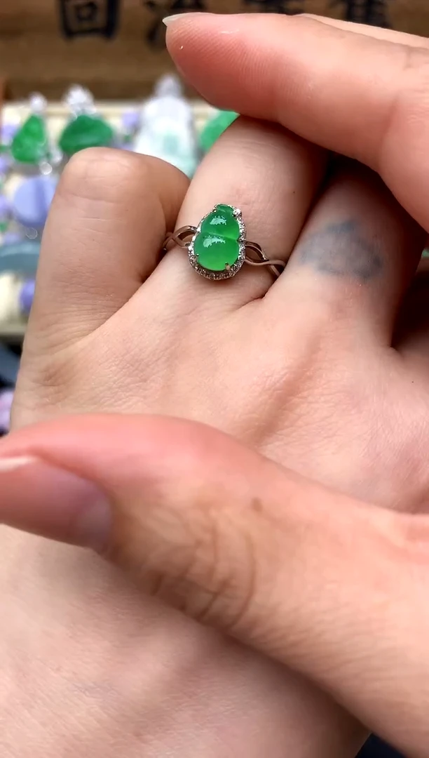 【闪购商品】翡翠戒指18K金镶嵌264-中国好珍宝