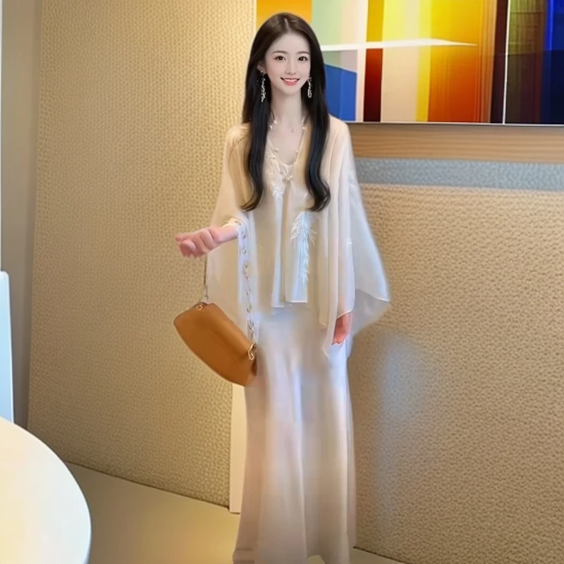 超好看独特漂亮裙子新款新中式清冷松弛感国风v领提花吊带连衣裙