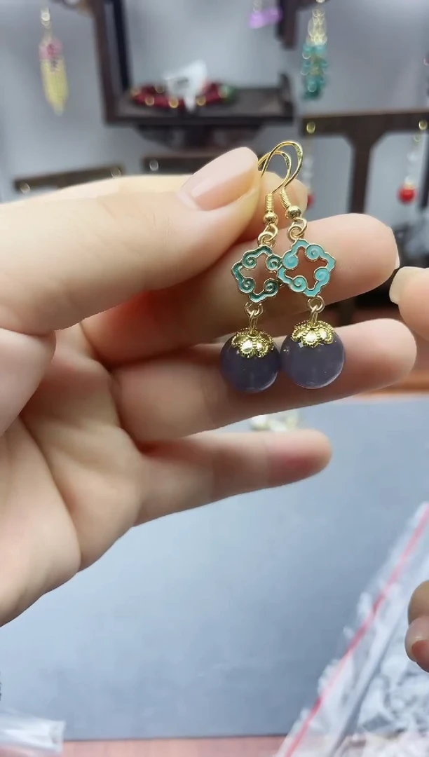 银S925镶嵌和田玉耳饰254000