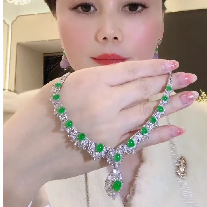 【闪购商品】翡翠套链18K金镶嵌W70  总198000 定金10W差9.8w