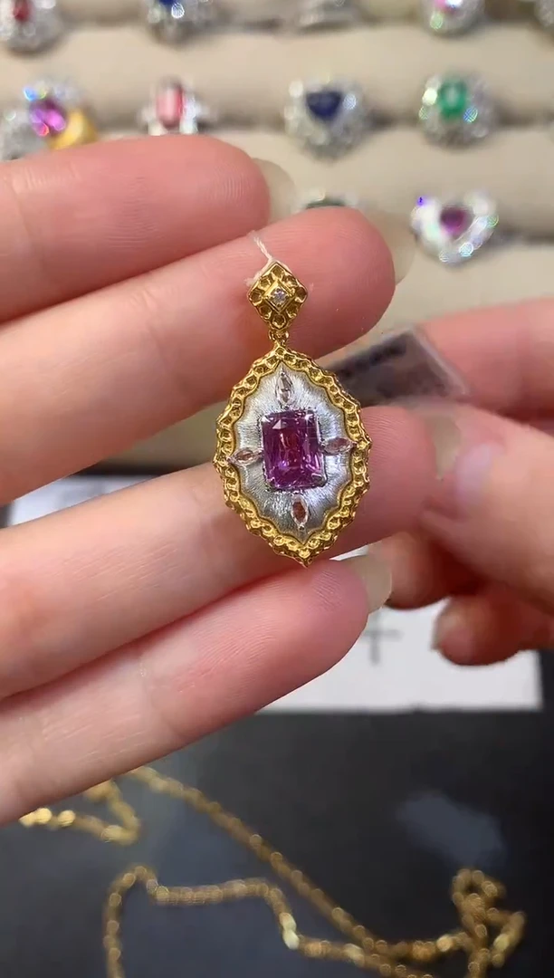 吊坠(不含链)彩色蓝宝石18K金镶嵌D896|6800