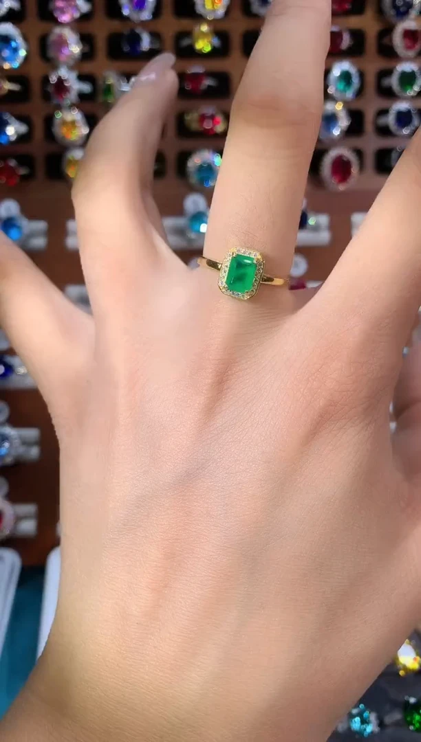 银S925镶嵌戒指祖母绿57金