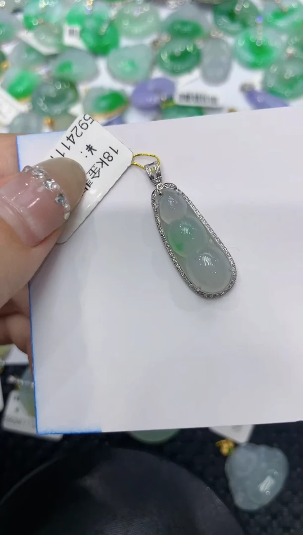 【闪购商品】翡翠颈饰18K金镶嵌222222222