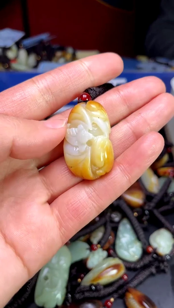 【闪购商品】和田玉颈饰未镶嵌1231