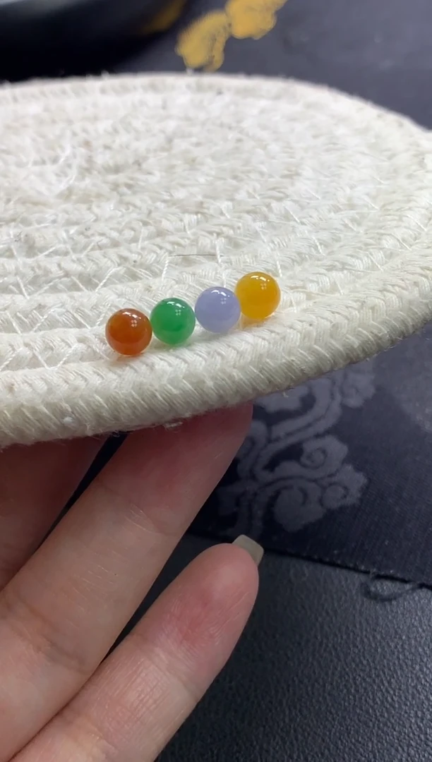 未镶嵌定制翡翠卡5.5mm