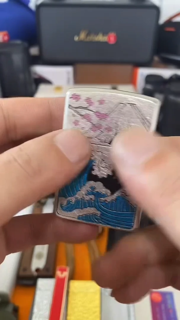 瓷片闪购商品 如图所示