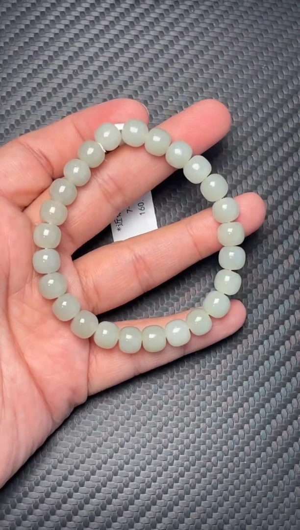未镶嵌手串和田玉且末微色差近矿卡7*8m