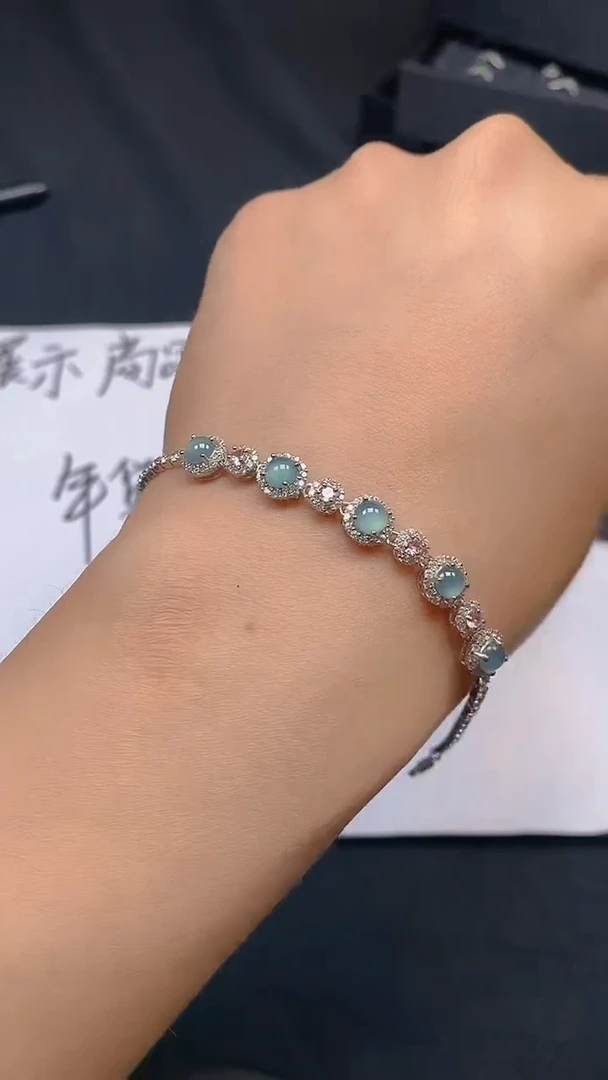 【闪购商品】翡翠手链未镶嵌天然A货玉石随机多样性发货