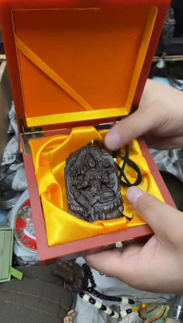 【闪购商品】大叶紫檀（黑酸枝木类）