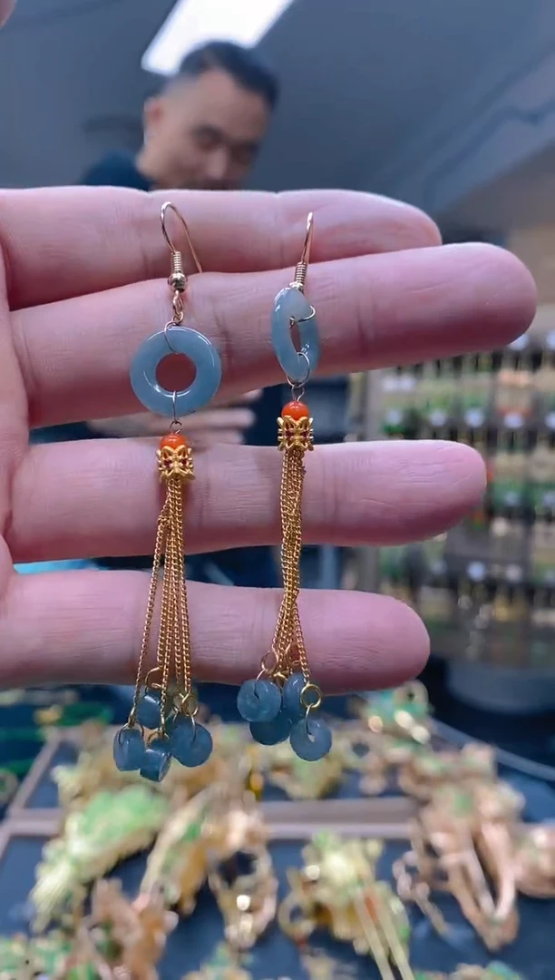 【闪购商品】翡翠耳饰合金100翡翠耳钩