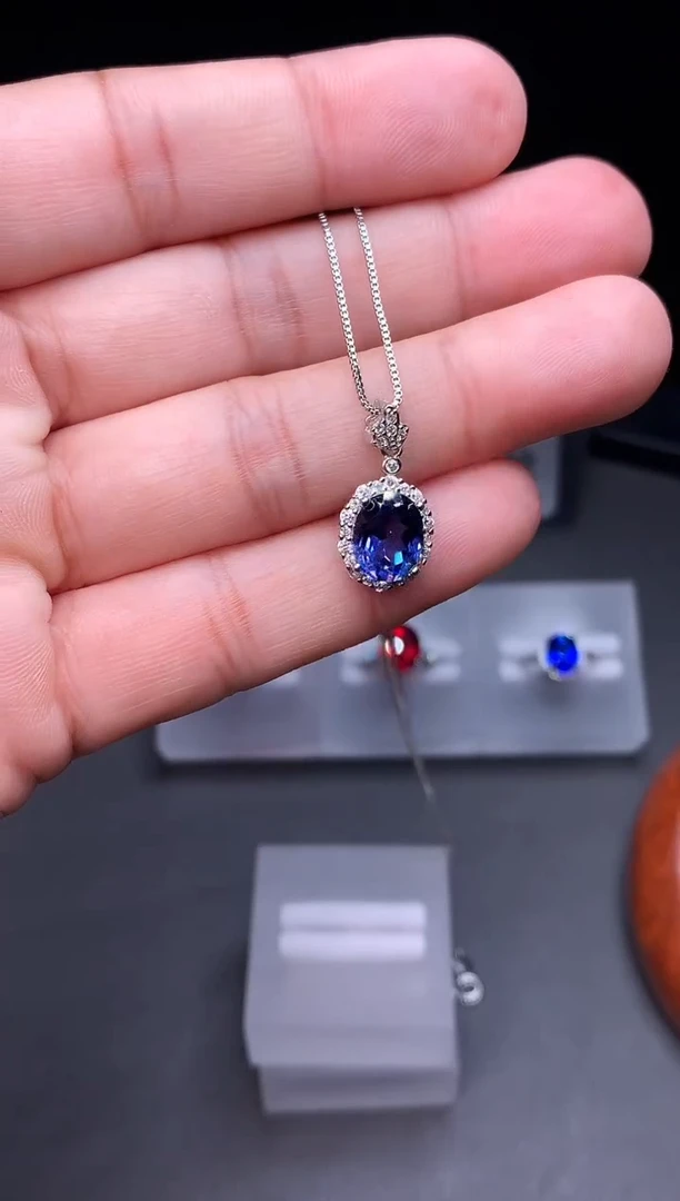 颈饰蓝宝石银S925镶嵌11