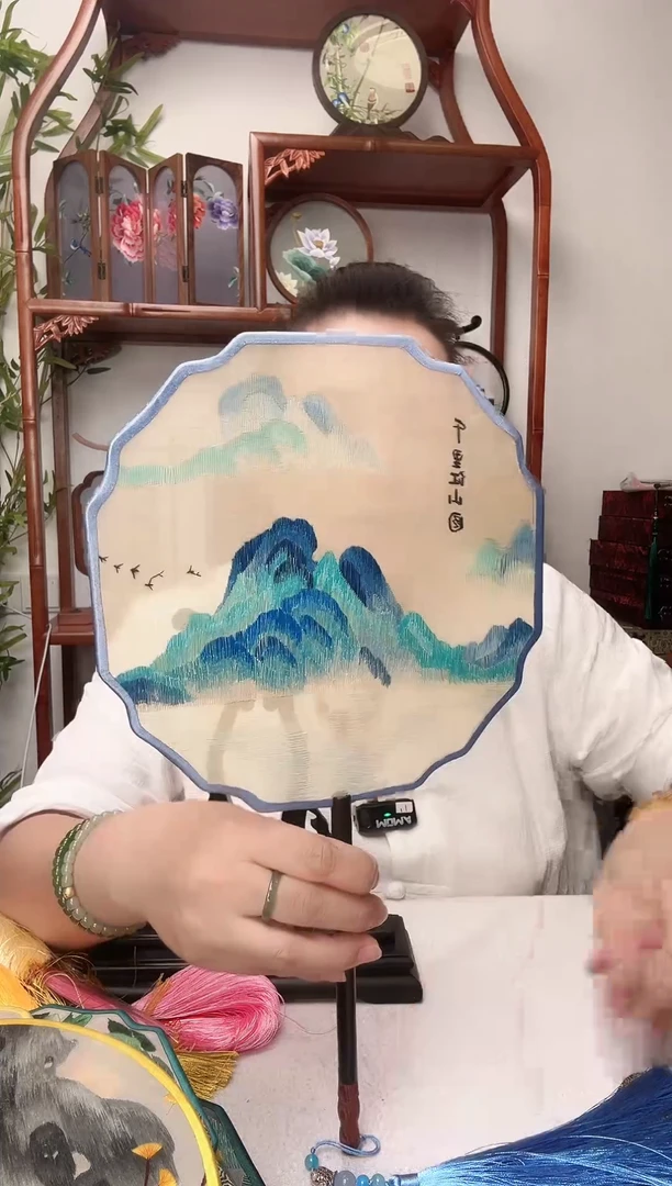 刺绣团扇--手工绣花---双面绣花