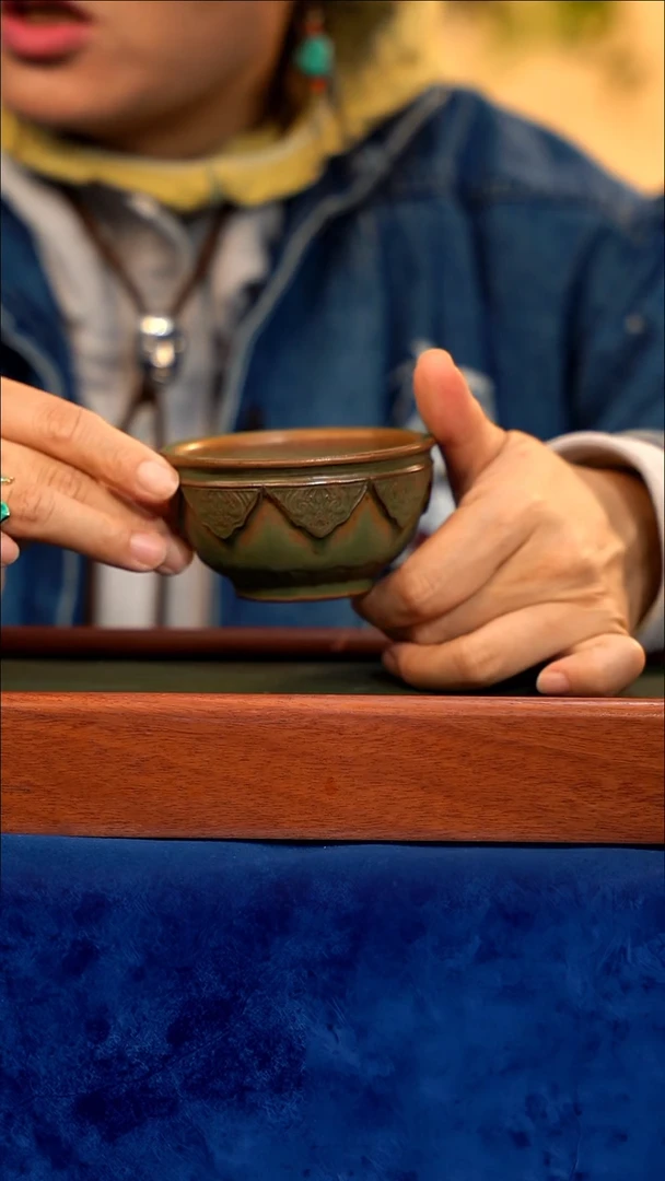 宜兴紫砂 紫砂茶壶15 蕉叶