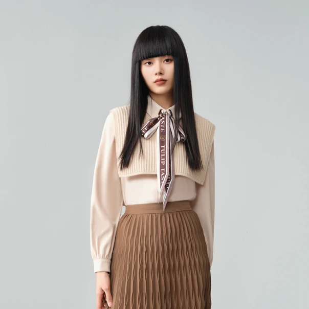 【品牌】商场同款新品韩国绒蝴蝶结飘带衬衫N0410B34108