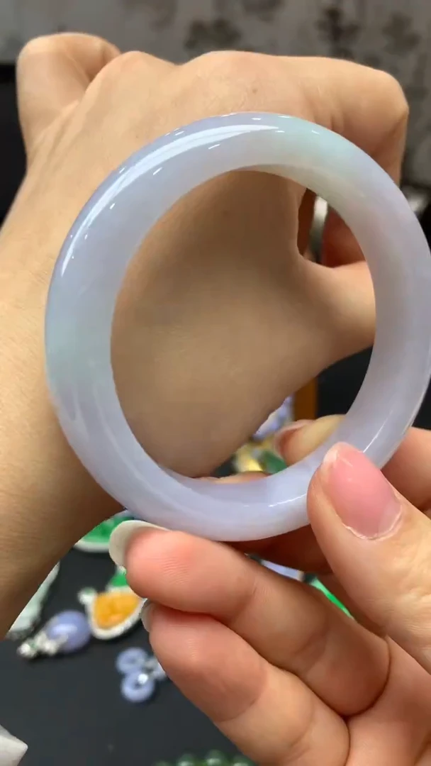 【闪购商品】翡翠手镯未镶嵌15-天然翡翠