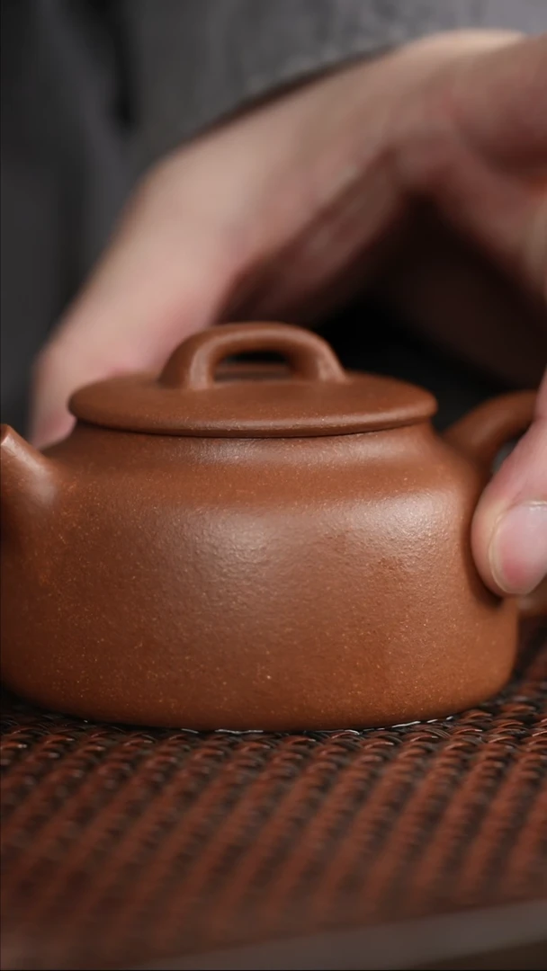 【闪购商品】紫砂茶壶五彩泥井栏