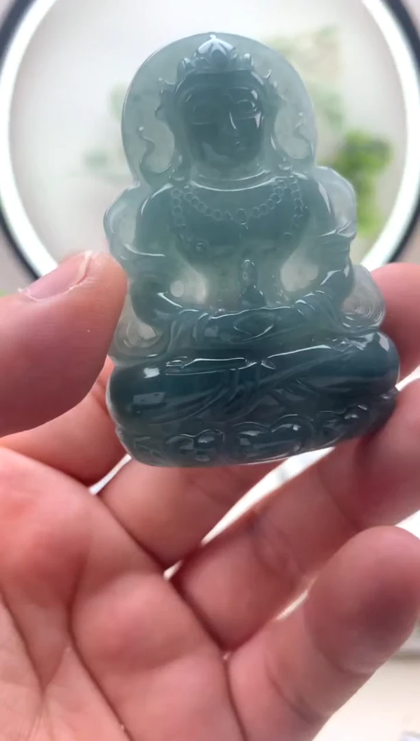 颈饰未镶嵌翡翠度母观音