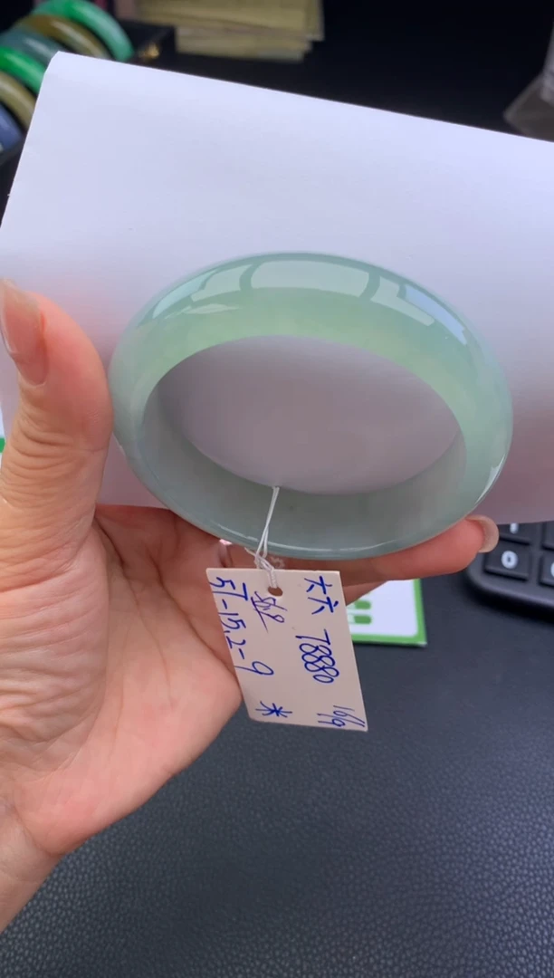 未镶嵌手镯翡翠手镯