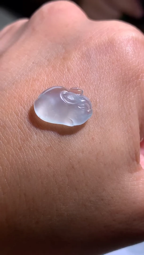 定制翡翠未镶嵌胖胖猪-800+80