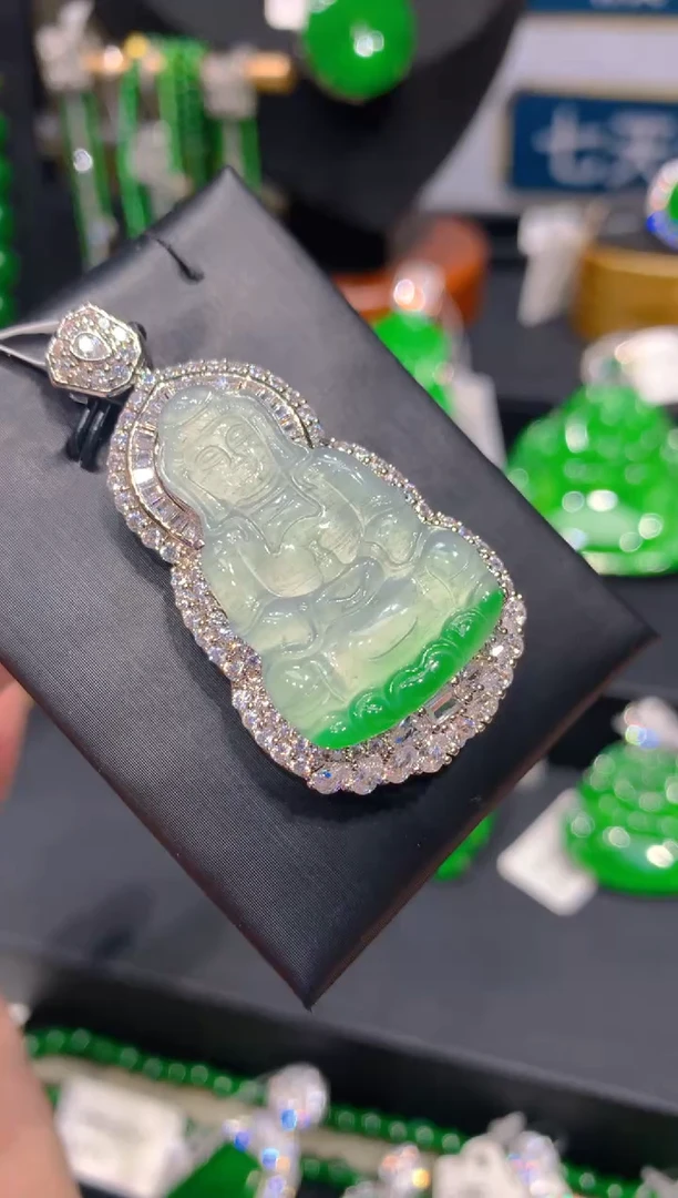 翡翠未镶嵌颈饰11一季