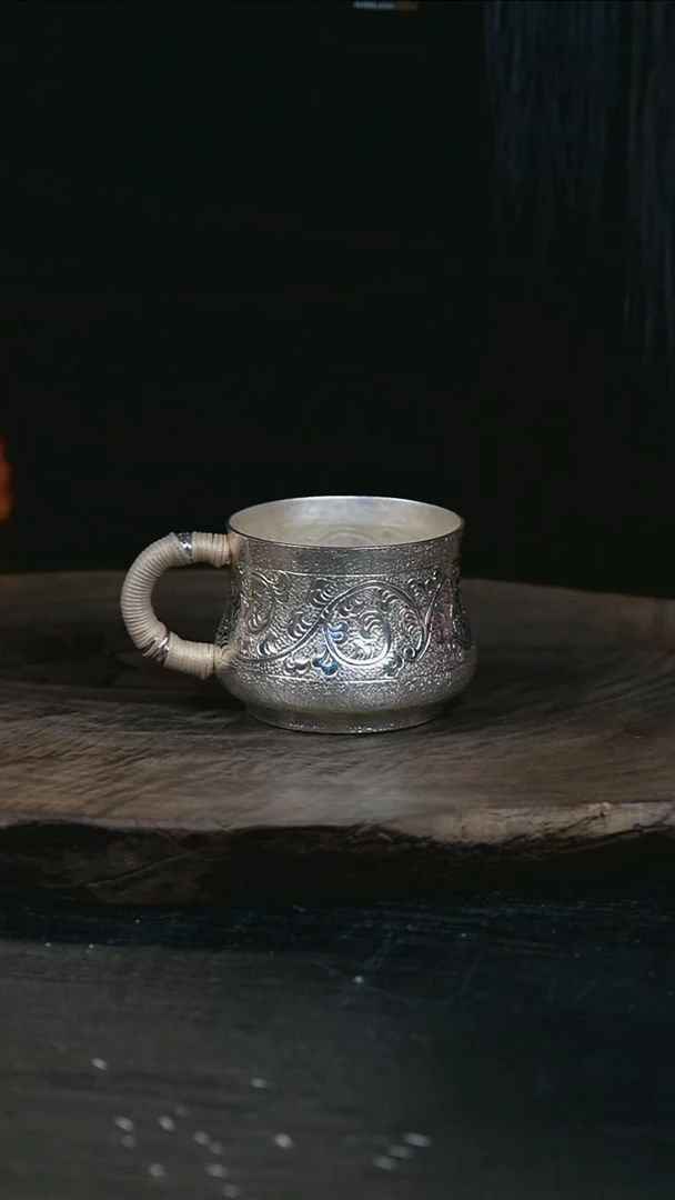 手工缠枝莲主人杯