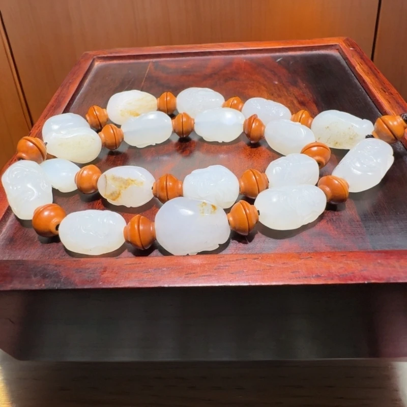 和田玉未镶嵌车挂