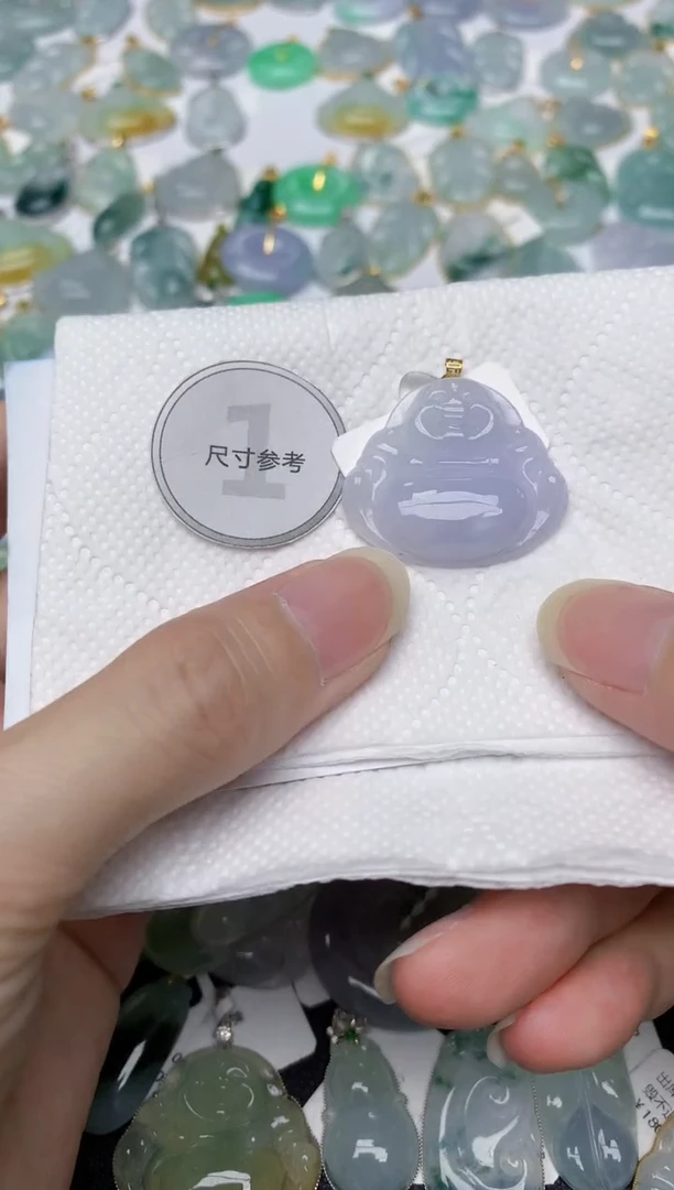 翡翠18K金镶嵌颈饰天然A货翡翠