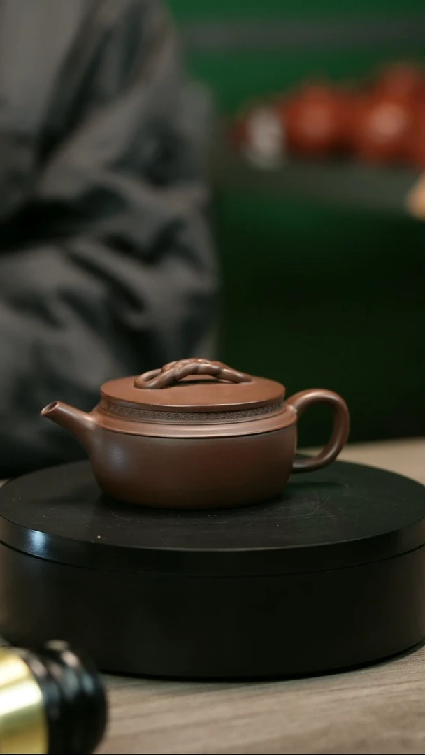 茶壶紫砂小****活H2384赵信军底槽青绳节汉瓦