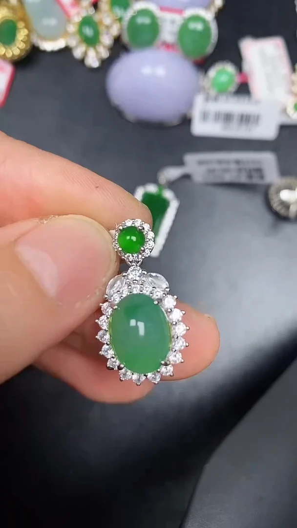 银S925镶嵌戒指翡翠1900