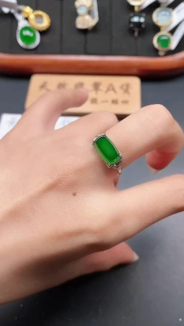 银S925镶嵌戒指翡翠111111