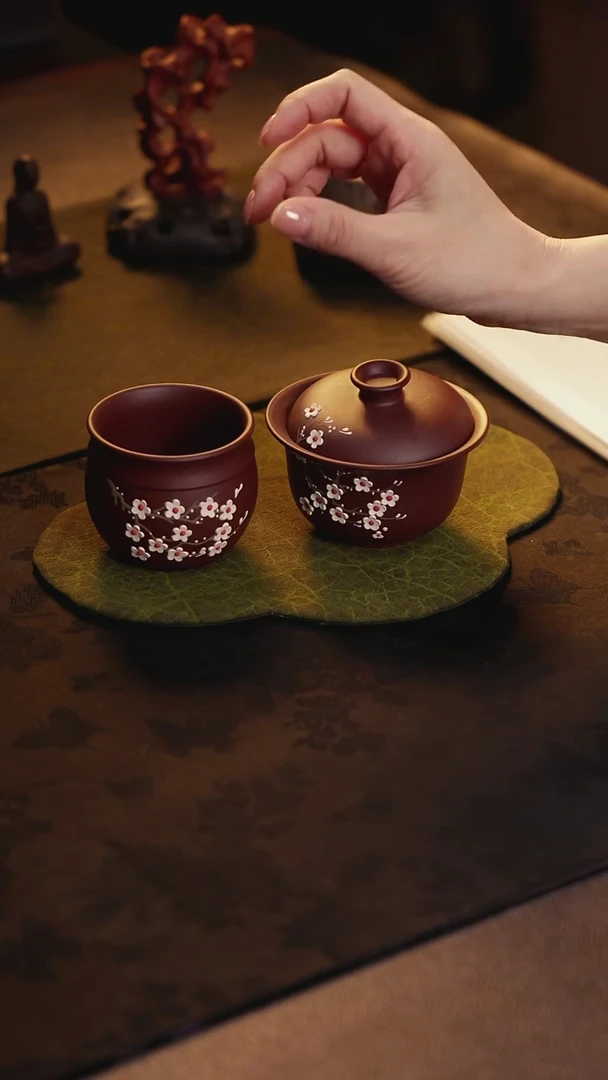 紫茄泥梅花盖碗加主人杯
