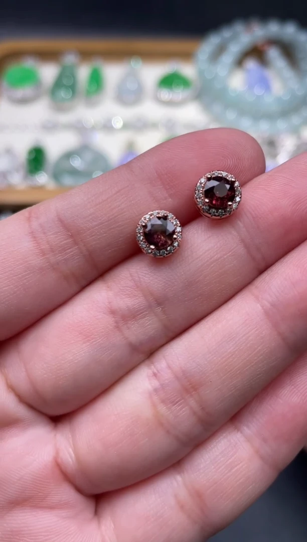 【闪购商品】碧玺耳饰银S925镶嵌9..........