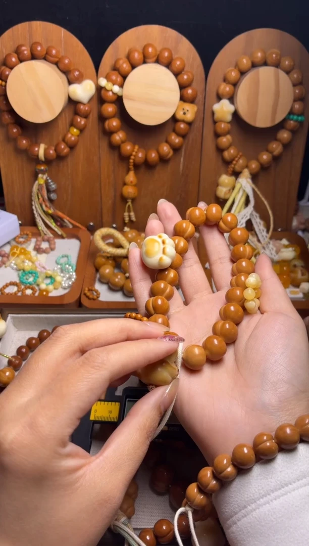 手串猴头核桃刘***生全品光面柯基猫爪黄跑环悟道猫吊坠手串