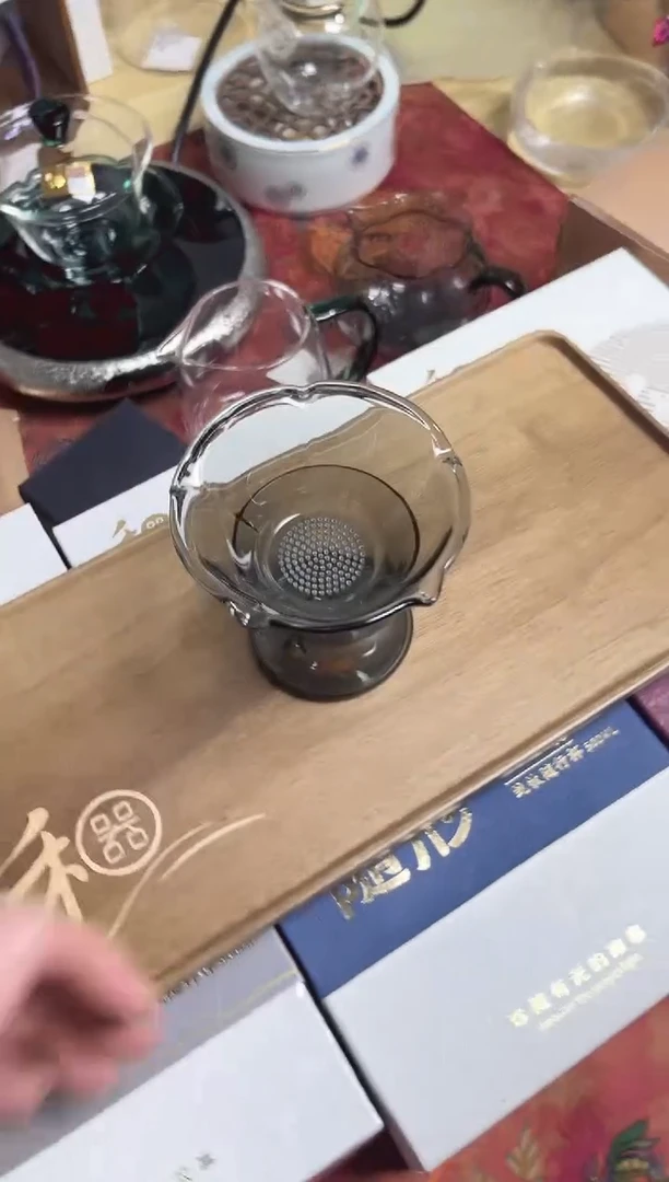 观山烟灰茶漏，，，，，，