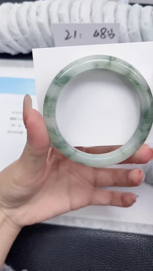 未镶嵌手镯石英质玉8-58.6