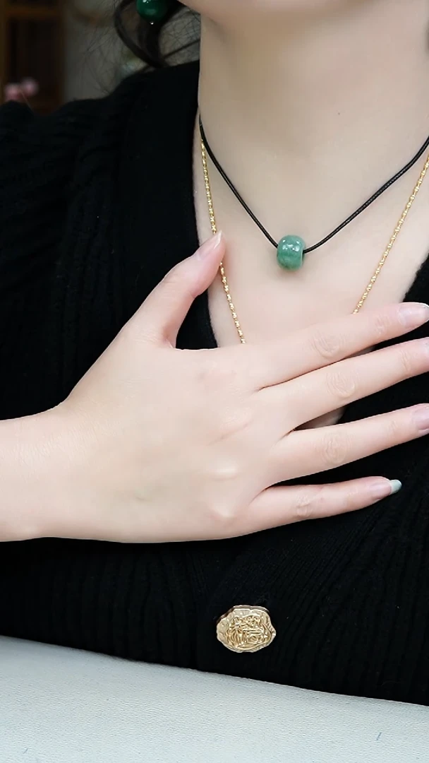 吊坠(赠链)未镶嵌翡翠翡翠路路通吊坠