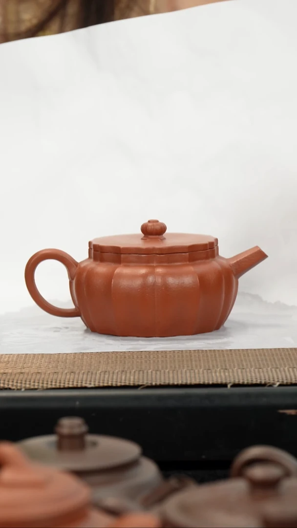 茶壶紫砂郝****配生砂朱泥平盖菱花150