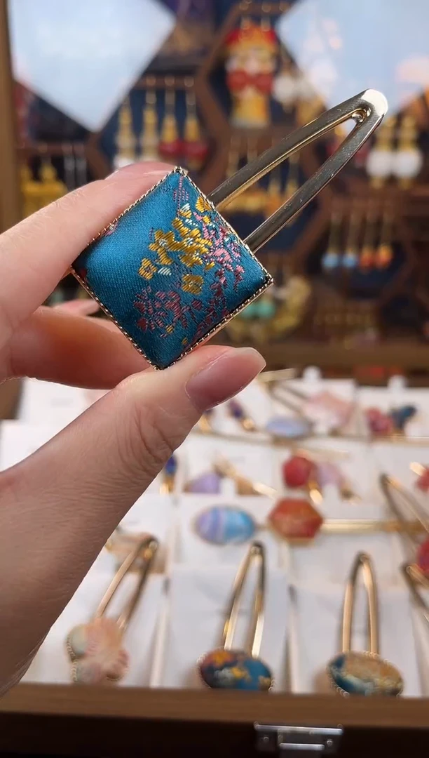 织绣?****?，十号十号