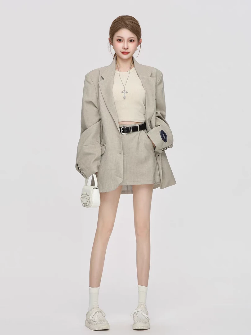 韩版气质休闲套装女春秋新款西装宽松外套a字短裙两件套